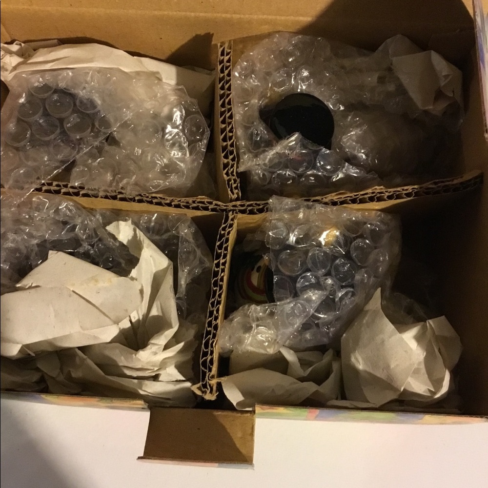 NIB Sweet Shoppe Set of 4 napkins rings - Picture 2 of 5